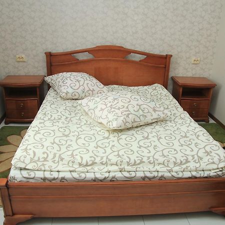 Comfort Hotel Kovel Kültér fotó