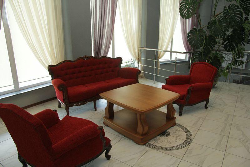 Comfort Hotel Kovel Kültér fotó