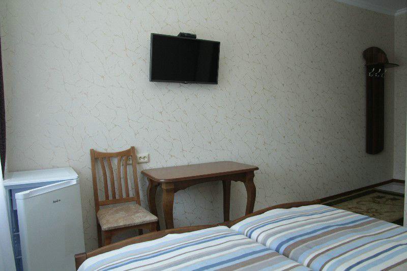 Comfort Hotel Kovel Kültér fotó