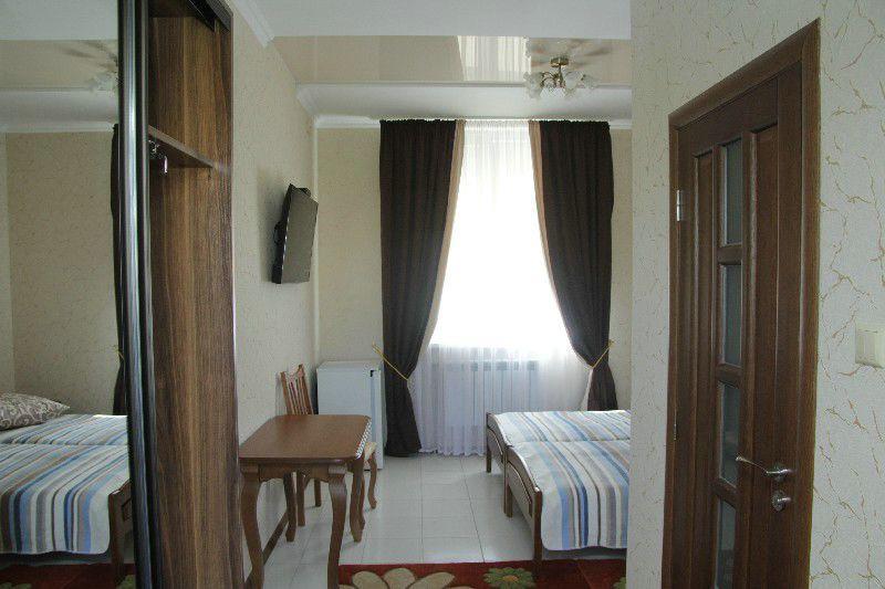 Comfort Hotel Kovel Kültér fotó